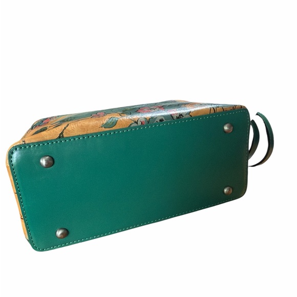 Patricia Nash Empoli Beautiful Girl Convertible Leather Crossbody Bag - Picture 7 of 9